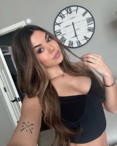 Steph Pappas - Dad, Car Accident, OnlyFans, Nude, TikTok, Age, Shocking